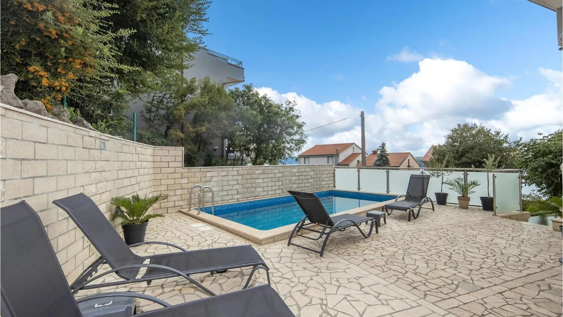 Awesome Home In Crikvenica With House Sea View 0*,