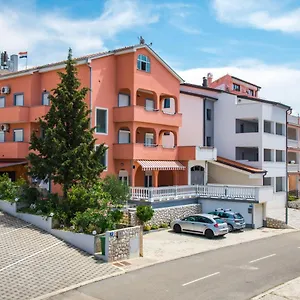 Apartman Mikanovic, Crikvenica