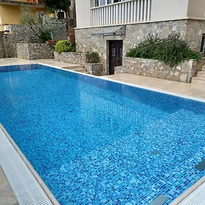 Hotel Abalone, Crikvenica