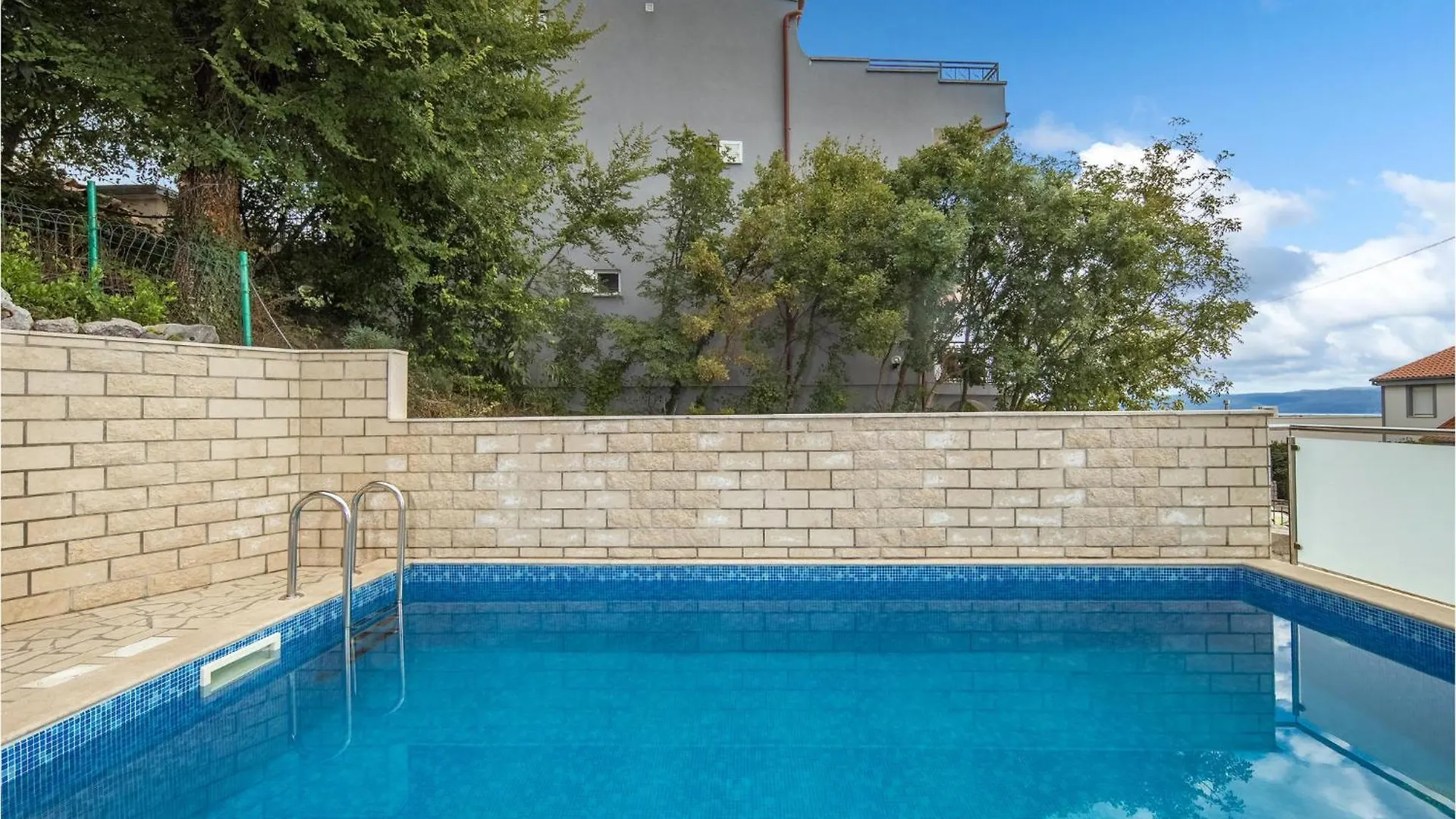 Awesome Home In Crikvenica With House Sea View